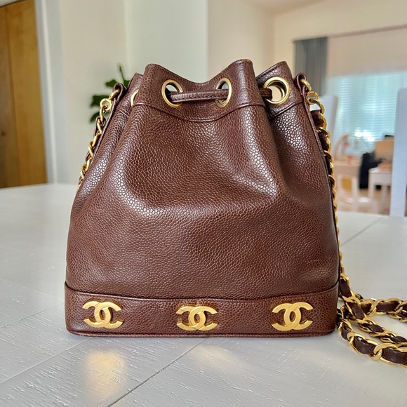 Vintage Chanel Mini Triple CC Bucket Bag in Brown Caviar - Picture 3 of 9